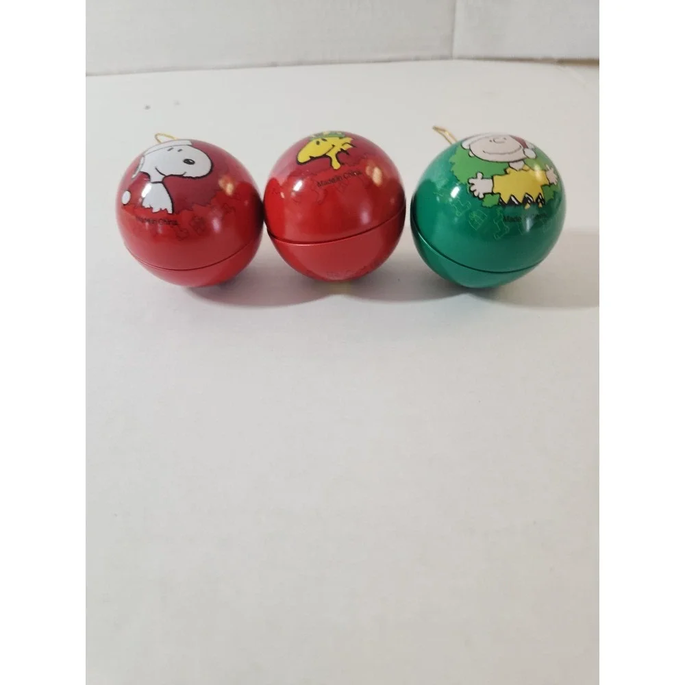 Lot Of 3 Peanuts Hallmark Tin Ball  Ornaments Snoopy Charlie Brown Stocking/ Car